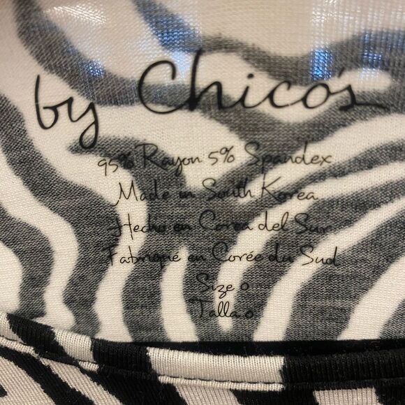 Chico's  Xsmall Black/Animal Print Silk Shirt - Picture 3 of 5